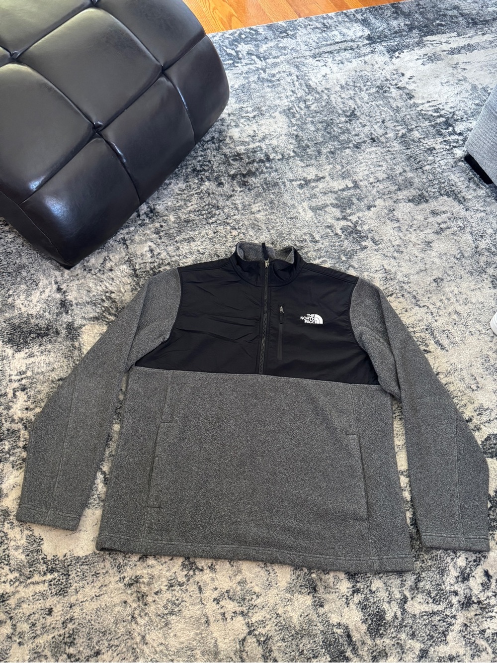 The North Face Black Grey Fleece Logo Quarter Zip Pull Over Jacket